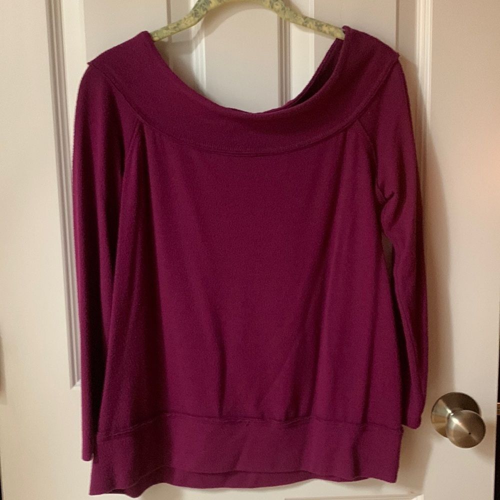 Boatneck Magenta Knit Top